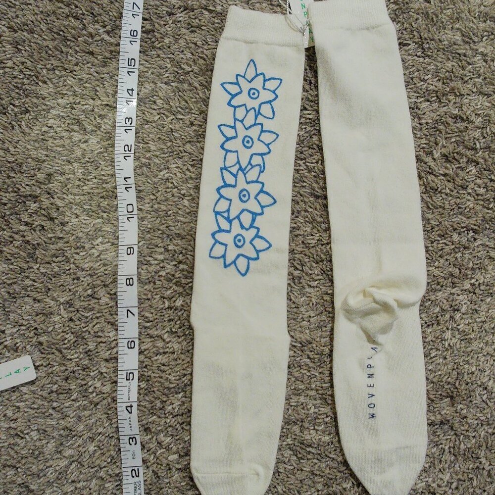 NWT Wovenplay Blue Flower Socks